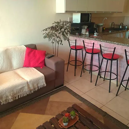 Apartamento no Pero, Cabo Frio, 10 minutos da praia, a pé.-3