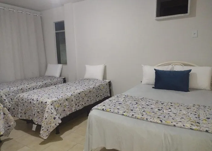 amplo 10 mim da praia
